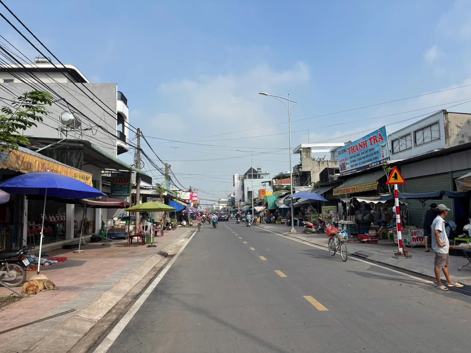 Nhà mặt tiền đường Chu Văn An, Long Thành 117m² giá 10.5 tỷ - Đầu tư sinh lời ngay!