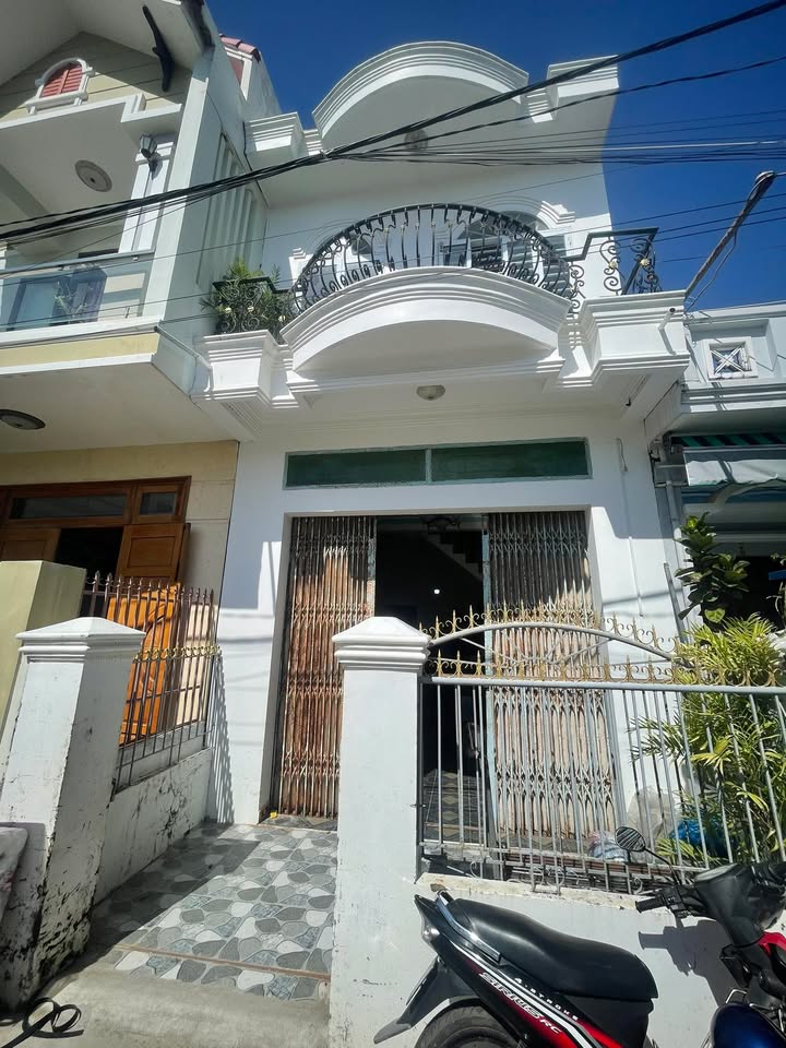 Nhà cấp 3 nội bộ Võ Thị Sáu, Phú Đông 505.4m² giá 1.9 tỷ - Đầu tư sinh lời ngay!