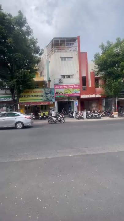 Nhà mặt tiền Lê Văn Sỹ, Quận 3, 88m² chỉ 29 tỷ - Cơ hội đầu tư sinh lời!