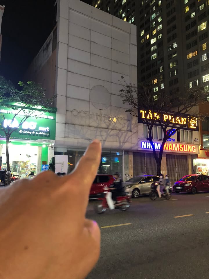 FrontHouse Đường Hàm Nghi Đà Nẵng 171m² giá 40 tỷ - Vị trí Đắc Địa Hoàn Hảo!