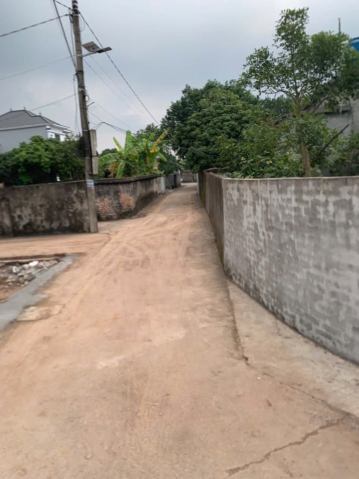 Đất nền Hòa Bình Kiến Xương 102m² giá 300 triệu - Giao thông thuận tiện, ô tô vào tận nơi!