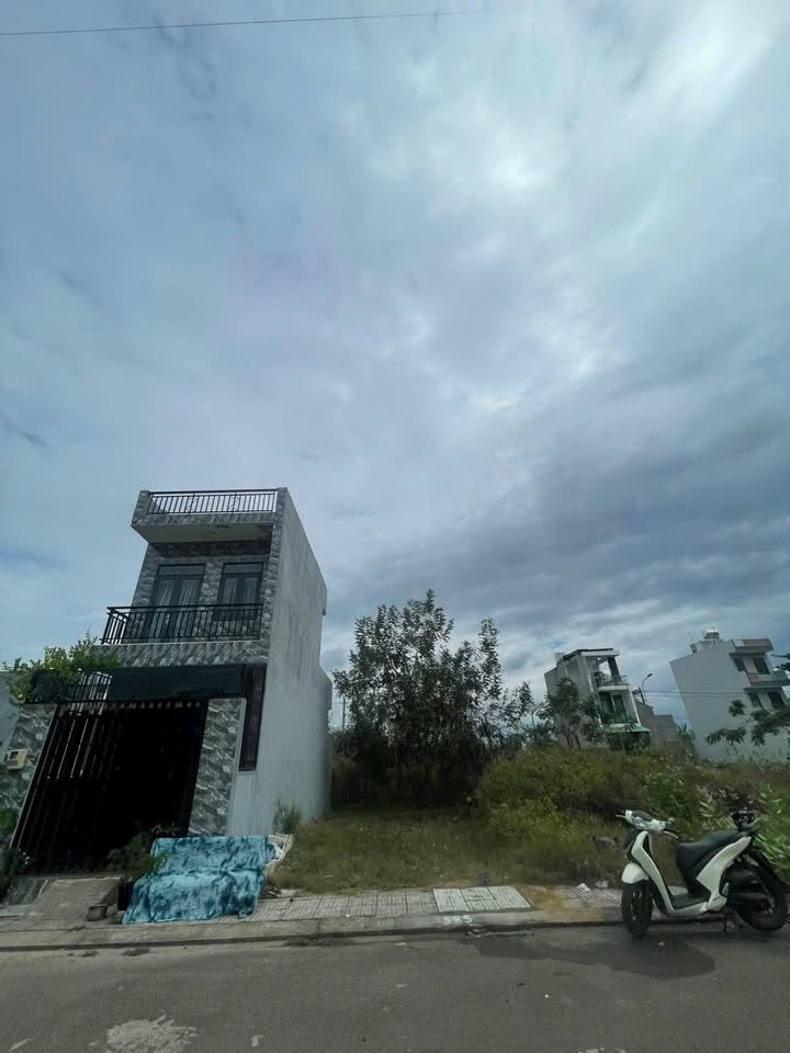 Đất nền dự án VN1234 quận 9 54m² giá 2.3 tỷ - Sổ hồng riêng, xây dựng tự do!