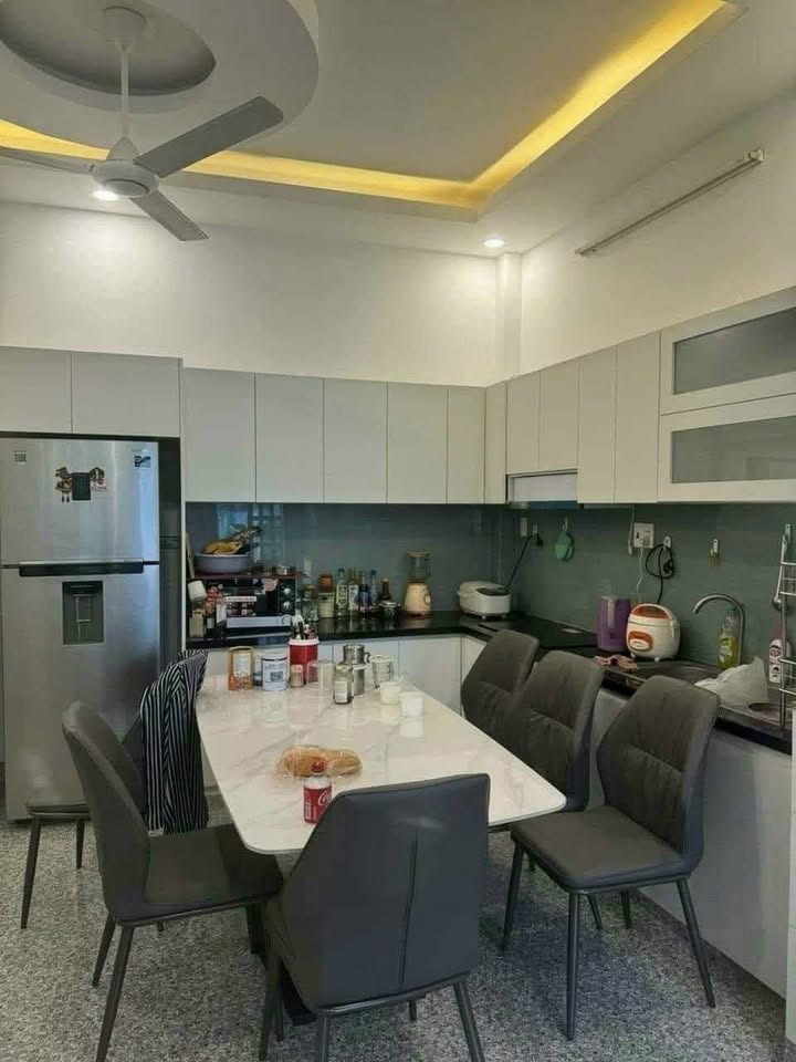 Nhà bán hẻm Nguyễn Duy Trinh, Quận 9, 54m² giá 4.6 tỷ - Sổ hồng hoàn công đầy đủ!