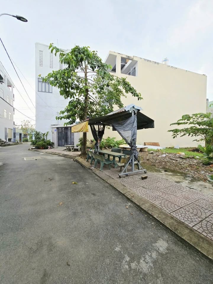 Đất nền Long Trường 99m² - Đường ô tô tải, xây dựng tự do!