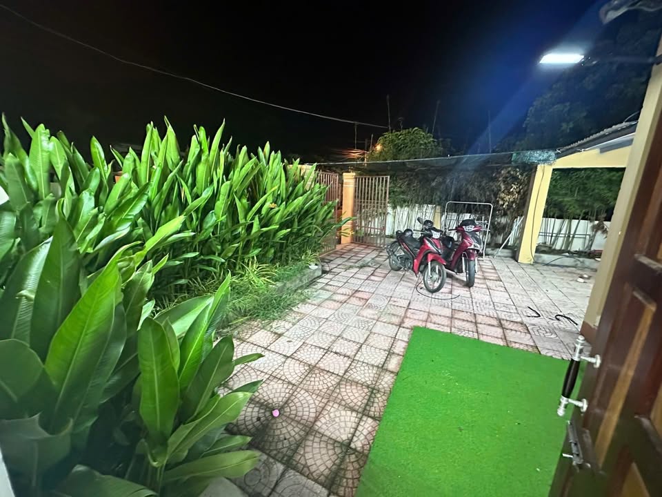 Biệt thự nhà vườn Hòa Xuân 155m² giá 4 tỷ - Lô góc thoáng mát, kinh doanh tiện lợi!