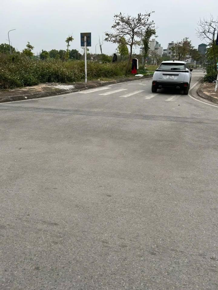 Đất Lệ Chi - Gia Lâm 53m² giá 3.15 tỷ - Pháp lý chuẩn, giao dịch ngay!