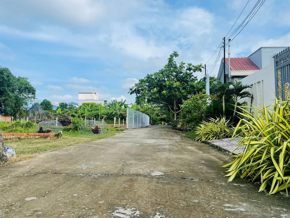 Đất nền 121m² Phường Gò Công - Sổ hồng chính chủ, giá 1 tỷ, gần bệnh viện!