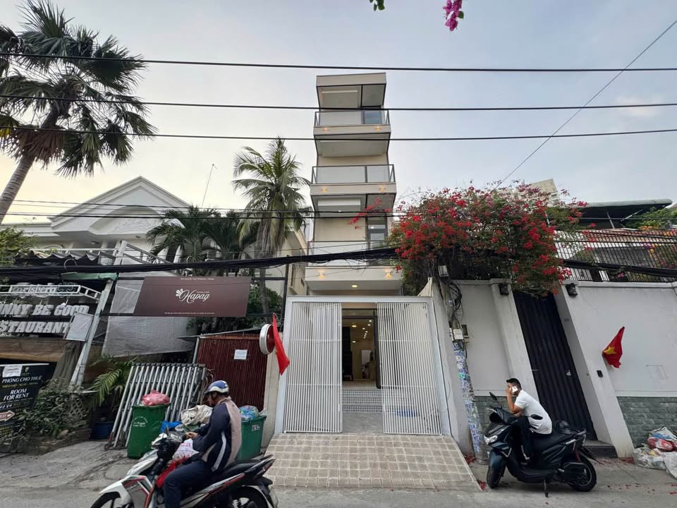 Nhà phố Quốc Hương, Thảo Điền 67m² giá 60 triệu - Phù hợp với nhiều mô hình kinh doanh!