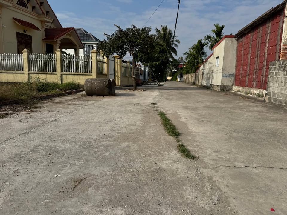 Đất nền Minh Tân Kiến Thuỵ 85,8m² giá chỉ 1.3 tỷ - Đường rộng, dân cư đông đúc!