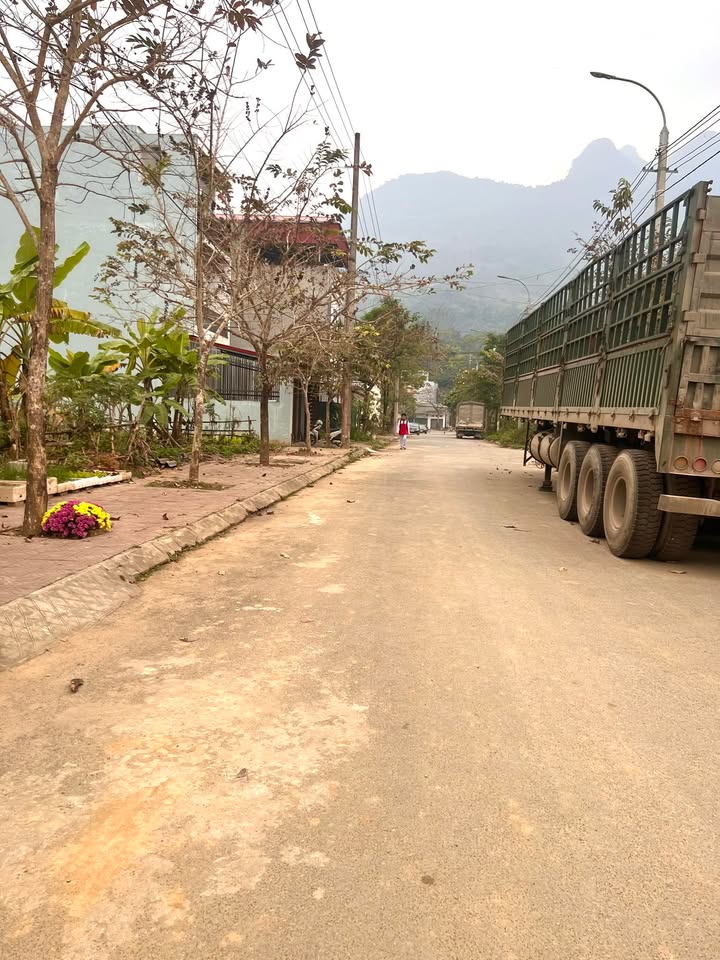 Đất nền KĐT Quang Trung Hà Giang 90m² giá 1.3 tỷ - Cơ hội đầu tư hiếm có!