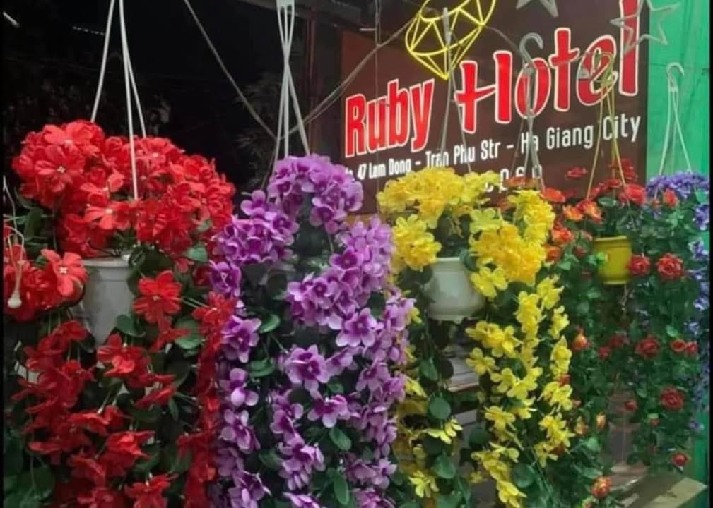 Cho thuê phòng nghỉ tại Nhà nghỉ Ruby, Hà Giang chỉ từ 1 triệu/tháng - Giá cả hợp lý, tiện nghi đầy đủ