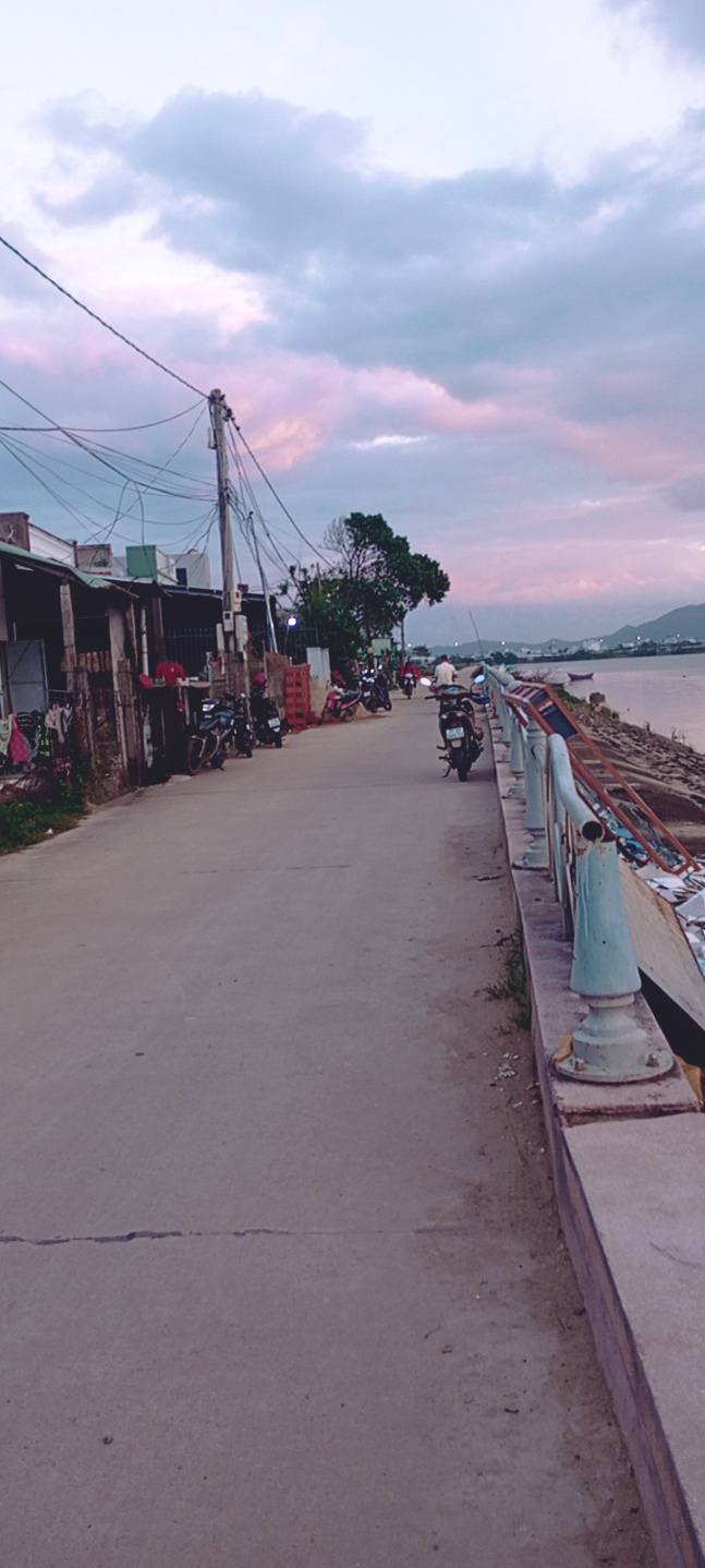 Đất nền Phước Thuận 90m² giá 1.7 tỷ - View sông tuyệt đẹp!