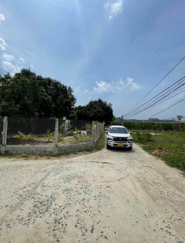 Đất nền Cam Hòa 458m² giá chỉ 2.29 tỷ - Đường ô tô 4-8m, hướng Đông Nam!