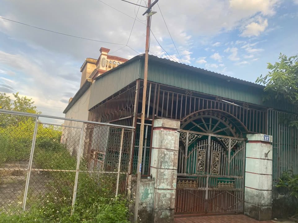 Nhà phố Yên Thọ, Đông Triều 119.5m² giá 1.1 tỷ - Vị trí đẹp gần trường học!