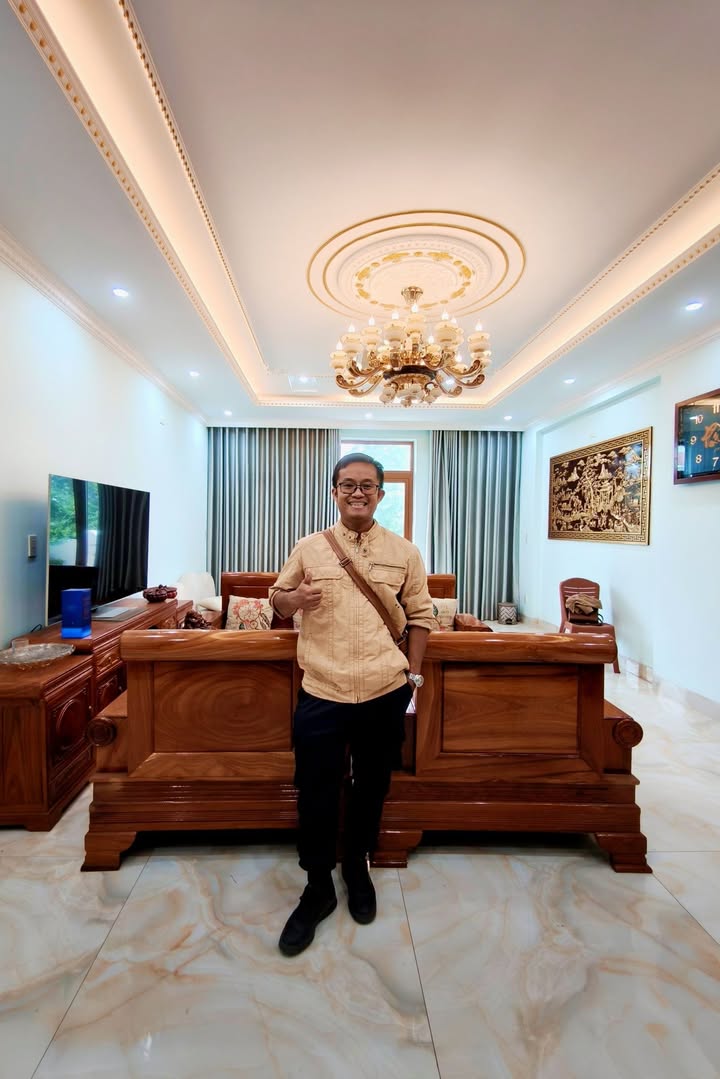 Nhà mặt tiền 5 tầng Nhơn Phú Quy Nhơn 91m² giá 9 tỷ - Đầu tư kinh doanh cực tốt!