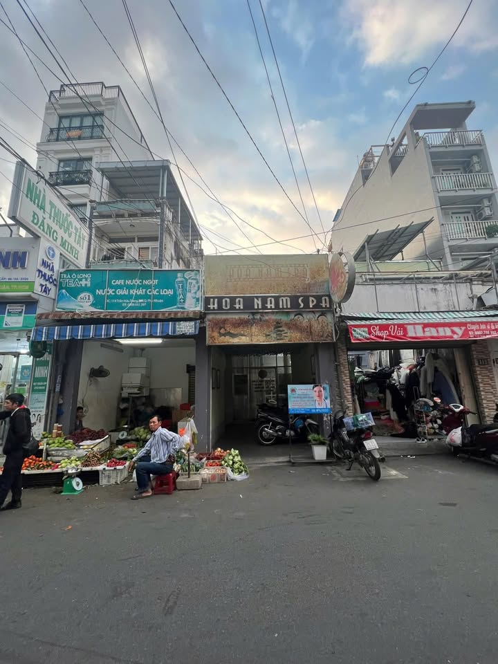 Nhà cấp 4 - 2 mặt tiền Trần Hữu Trang, Phú Nhuận 217m² giá 36 tỷ - Cơ hội đầu tư tuyệt vời!