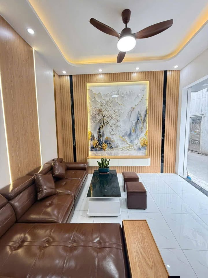 Nhà 4 tầng Phạm Tử Nghi, Lê Chân 35m² giá 2.85 tỷ - Ngõ thông gần chợ Đôn!