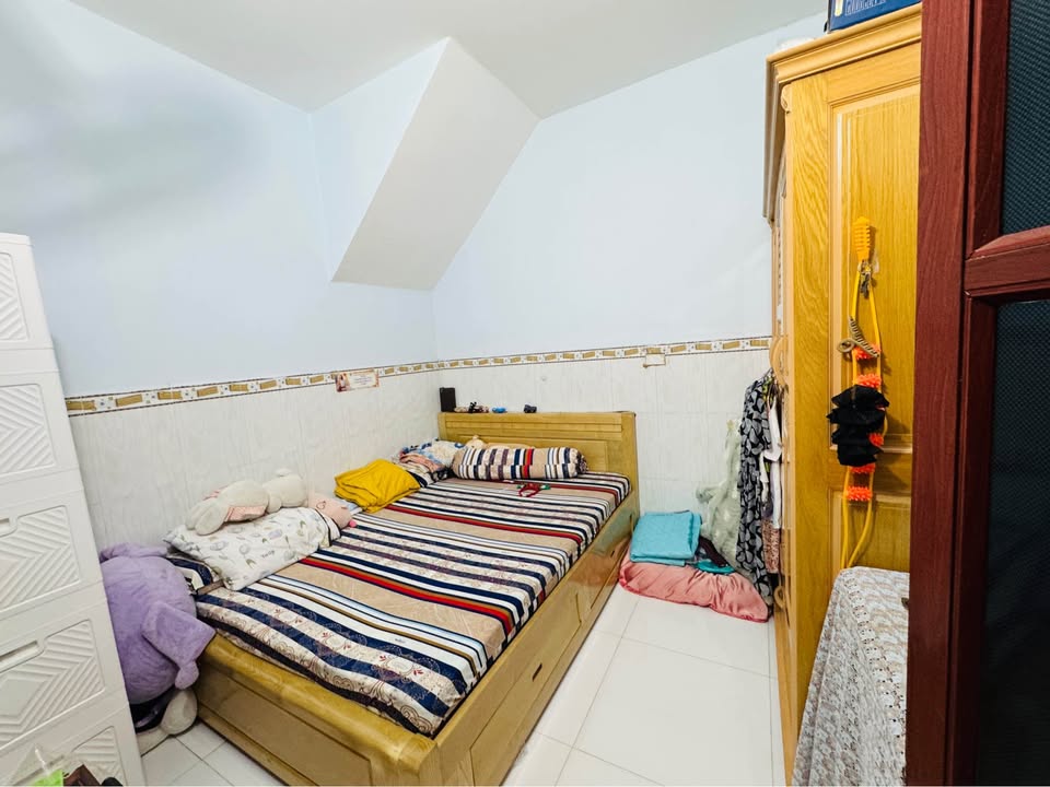 Nhà gác lửng phường Long Bình, Biên Hòa 90m² giá 2.6 tỷ - Phù hợp an cư lập nghiệp!