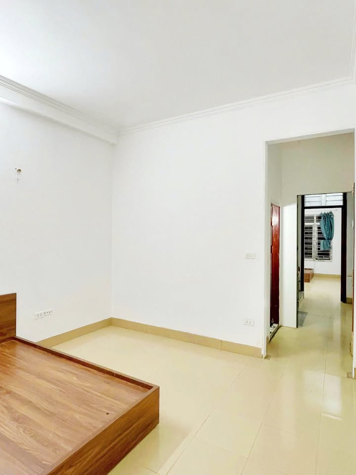 Phòng cho thuê đường Doãn Kế Thiện, Mai Dịch 26m² chỉ 3 triệu - Không chung chủ, giờ giấc thoải mái!