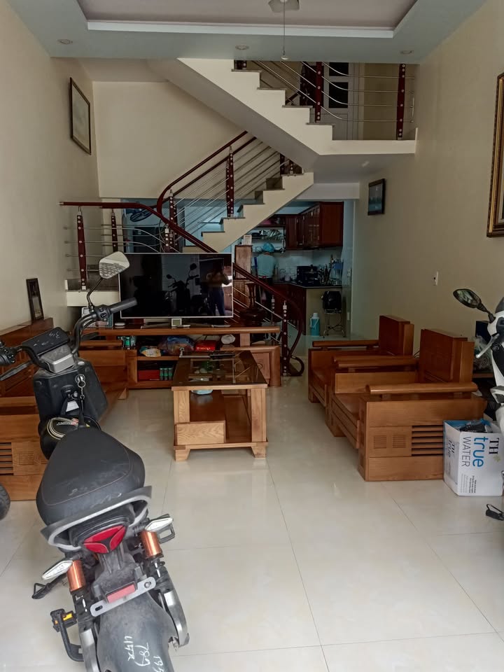 Nhà bán khu Miếu Hai Xã Hải Phòng 46m² giá 3.2 tỷ - Hướng Tây Tứ Trạch