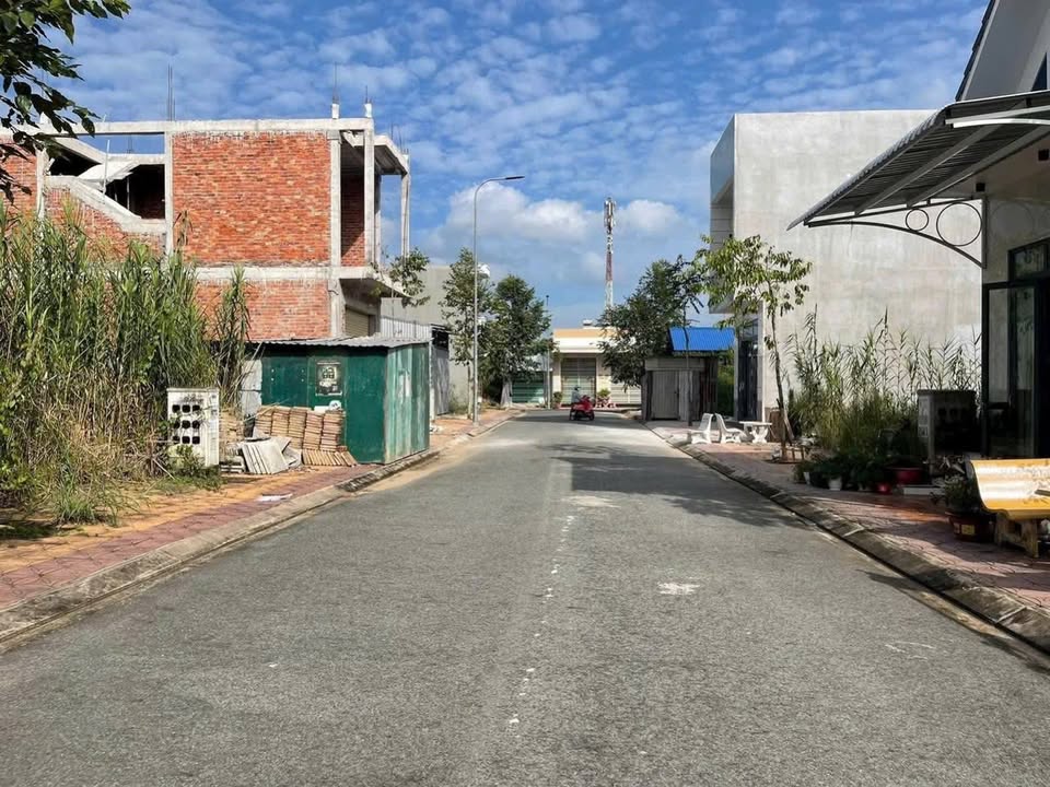 Đất nền Khu dân cư Hồng Phát Ngã Bảy 68m² giá 1.05 tỷ - Tiềm năng đầu tư tuyệt vời!