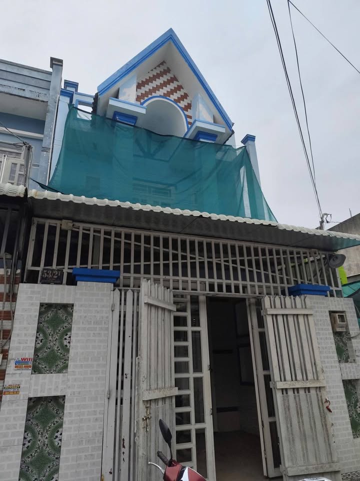 Nhà gần Trường TH Nguyễn Thị Nuôi, Hóc Môn 115m² giá 5.4 tỷ - Đường Tô Ký rộng rãi, xe hơi vào tận nhà!