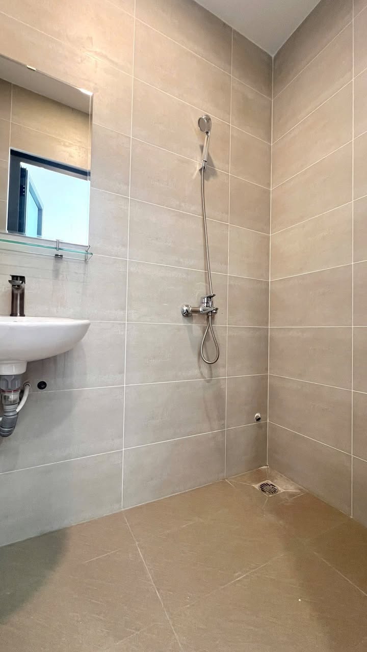 Căn hộ cho thuê quận 2 - 303 - Giá 8 triệu/tháng - Phòng thoáng mát, ban công riêng!