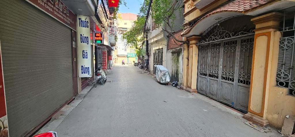 Nhà mặt ngõ Bùi Xương Trạch, Thanh Xuân 70m² giá 17 tỷ - Kinh doanh đỉnh cao!