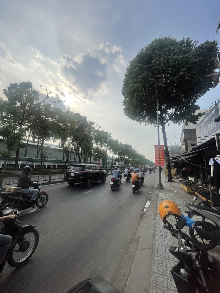 Mặt tiền kinh doanh Gò Vấp 59m² giá 13.3 tỷ - Sổ hồng riêng, sẵn sàng đầu tư!