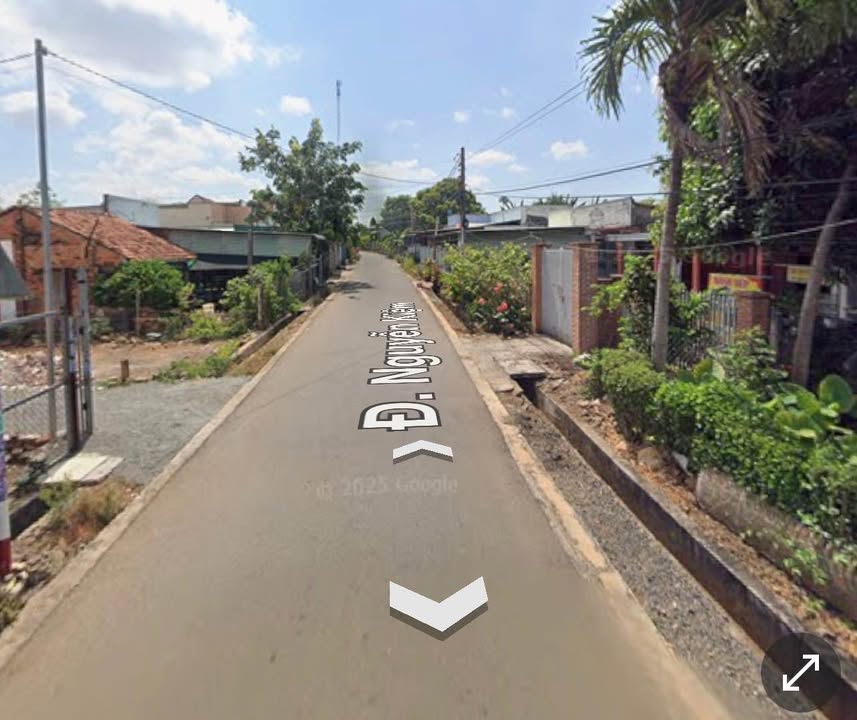 Biệt thự mặt tiền đường Nguyễn Kiệm, Đất Đỏ 429m² giá 2.95 tỷ - Vị trí đắc địa cho nhà đầu tư!