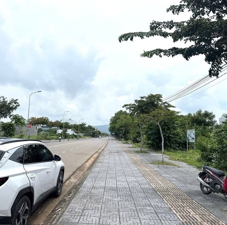 FrontHouse đường Hoàng Hoa Thám, Bà Rịa 97.5m² giá 3.2 tỷ - Kinh doanh thuận lợi!