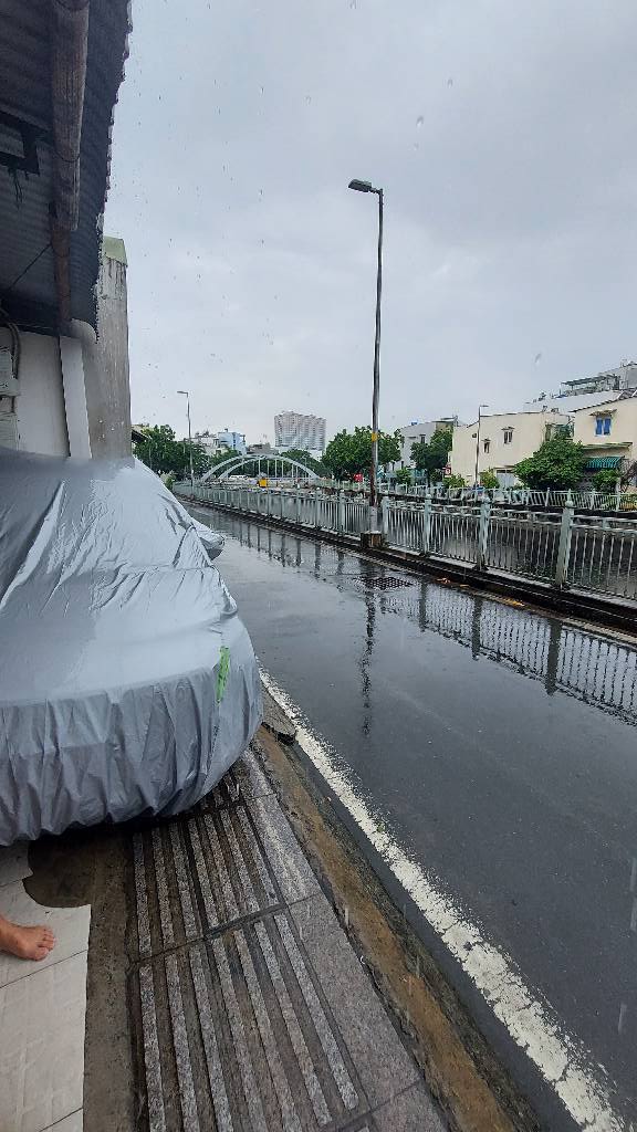 Nhà Mặt Tiền Kênh Tân Hóa Quận 6 103m² giá 10.2 tỷ - Đầu tư sinh lời cao!