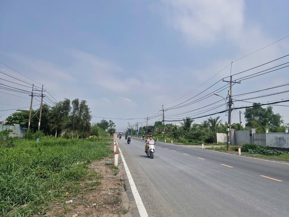 Đất mặt tiền Tỉnh Lộ 15 Củ Chi 1779m² giá 11.7 tỷ - Cơ hội đầu tư tuyệt vời!