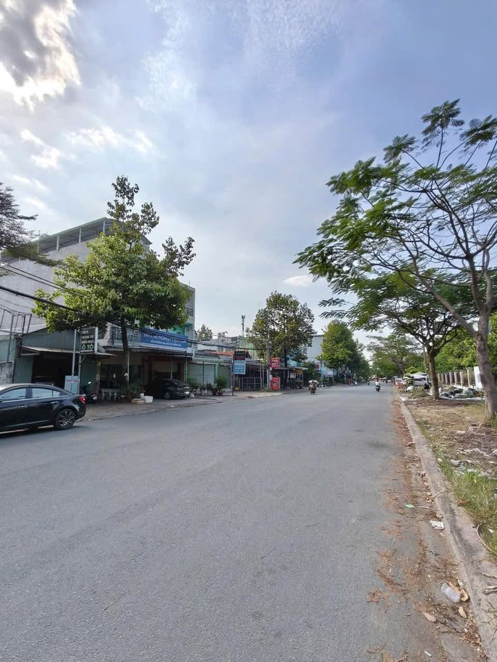 Mặt tiền kinh doanh Tân Hiệp 204m² giá 5 tỷ - Kinh doanh sinh lời ngay!