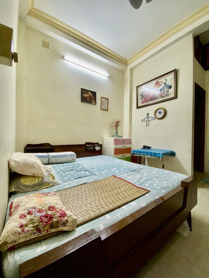 Nhà quận 3 - Cách Mạng Tháng 8 - 80m² giá 11.99 tỷ - Ô tô đậu trong nhà!