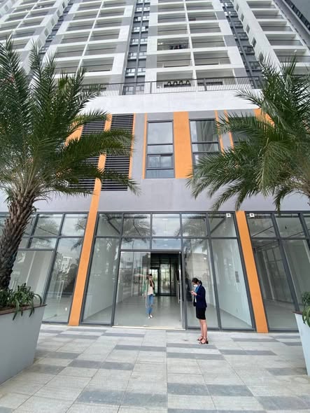 Shophouse mặt tiền đường Gò Cát, 126m² giá 5.9 tỷ - Dòng tiền ổn định 20 triệu/tháng!