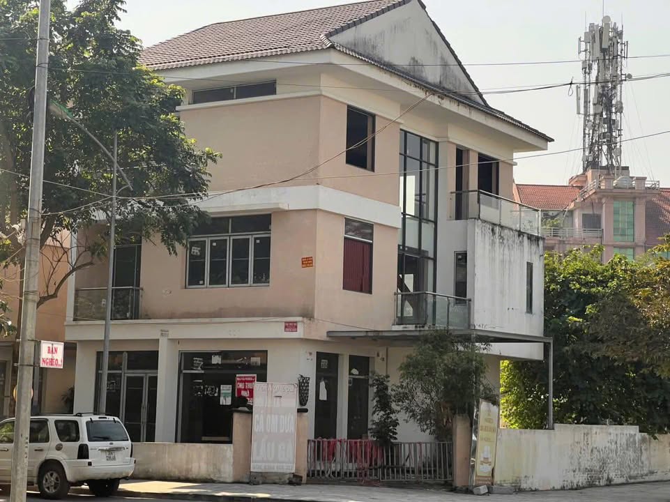 Biệt thự lô góc Khu A Dương Nội 240m² - Mặt tiền khủng, vị trí đắc địa!