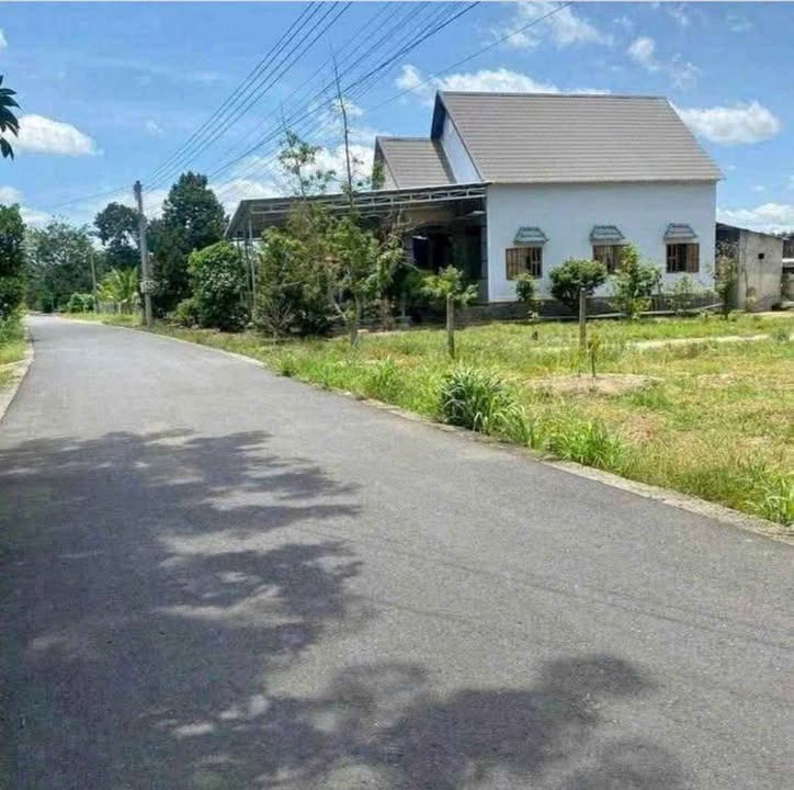 Đất nền liền kề Đồng Tiến, Đồng Phú, Bình Phước 520m² giá 300 triệu - Cơ hội đầu tư tuyệt vời!