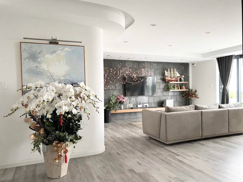 Penthouse Lê Lợi Vinh 242,5m² giá 6.486 tỷ - Biệt thự trên không đẳng cấp!