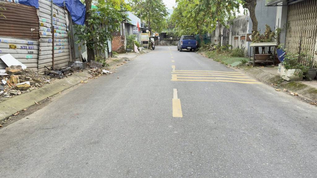 Nhà mặt tiền đường Tân Xuân 5, huyện Hóc Môn, diện tích 200m² giá 3.5 tỷ - Đầu tư sinh lời cao!