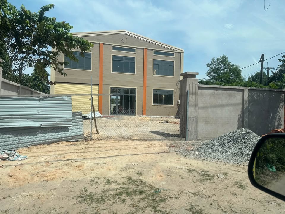 Nhà xưởng 1238m² mặt tiền đường Sông Lu, Củ Chi - Giá chỉ 21 tỷ VND!