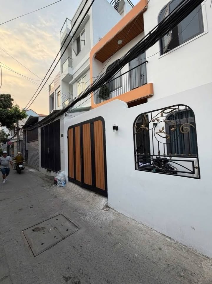 Nhà phố Phú Thuận, Quận 7, 78m² giá 7 tỷ - Full nội thất, dọn vào ở ngay!