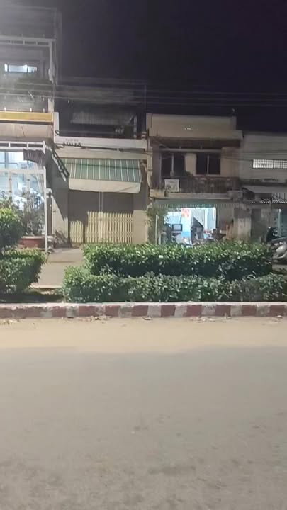 Bán nhà lầu tại chợ Long Hoa, Tây Ninh 67m² giá 3.57 tỷ - Đầu tư sinh lời lý tưởng!