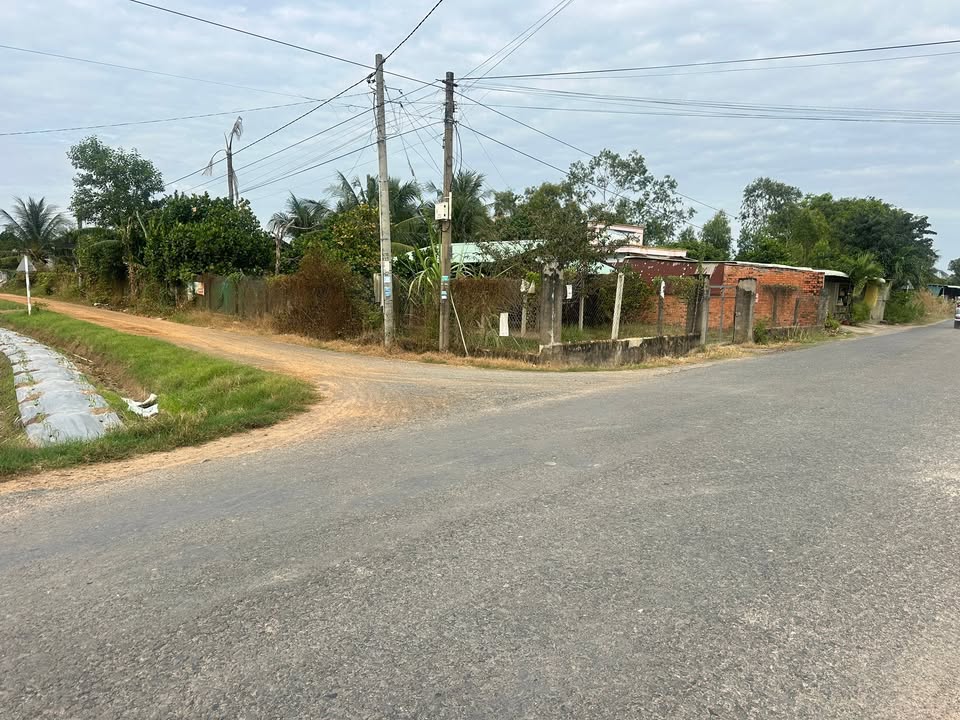 Đất thổ cư 150m² tại ấp Bầu Tép, Bến Cầu, Tây Ninh - Giá chỉ 290 triệu, thương lượng!