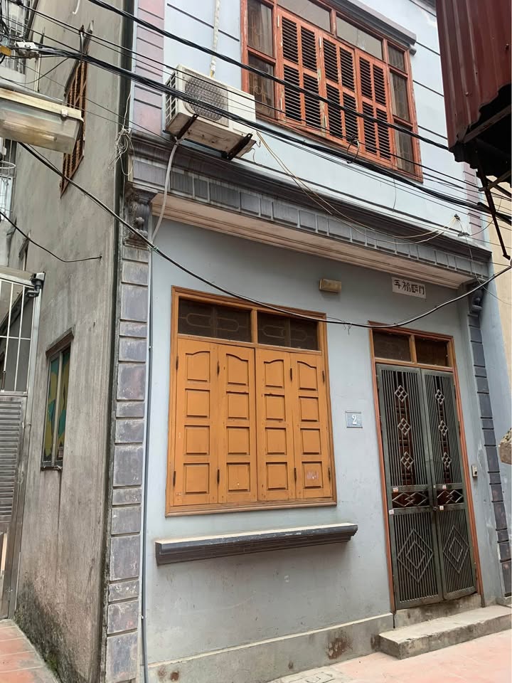 Nhà lô gốc Định Công, Hoàng Mai 31m² giá 7.3 tỷ - Cơ hội đầu tư tốt!