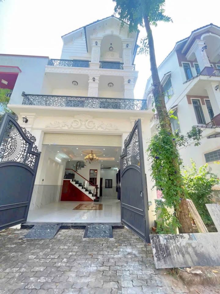 Nhà Phố Châu Âu Cần Thơ 79m² giá 6.3 tỷ - Tiện ích đầy đủ cho cuộc sống hiện đại!