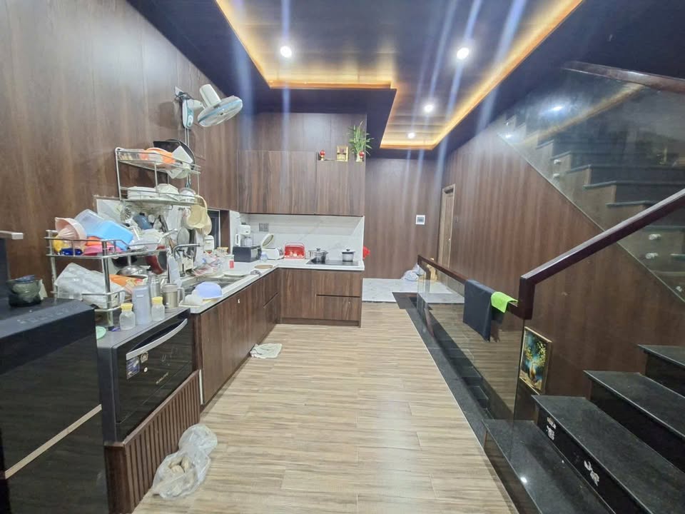 Nhà 3 tầng đường Phước Lý, Đà Nẵng 90m² giá 6.1 tỷ - Dòng tiền ổn định 10 triệu/tháng!