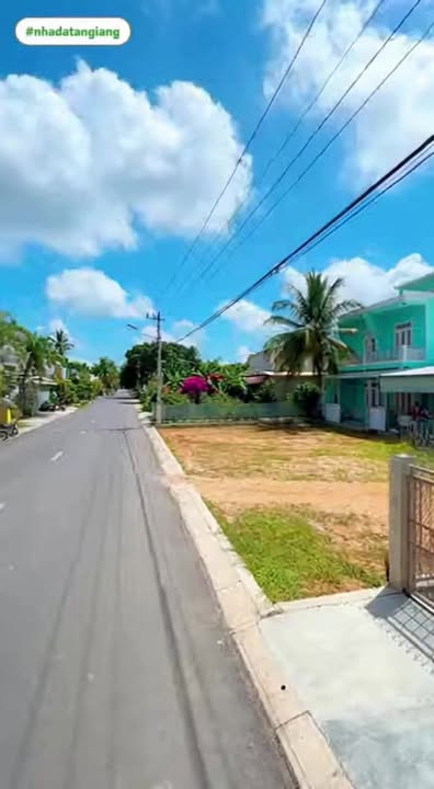 Đất nền mặt tiền đường Lê Thị Riêng, Long Xuyên, 72m² giá 1,5 tỷ - Sổ đỏ chính chủ!