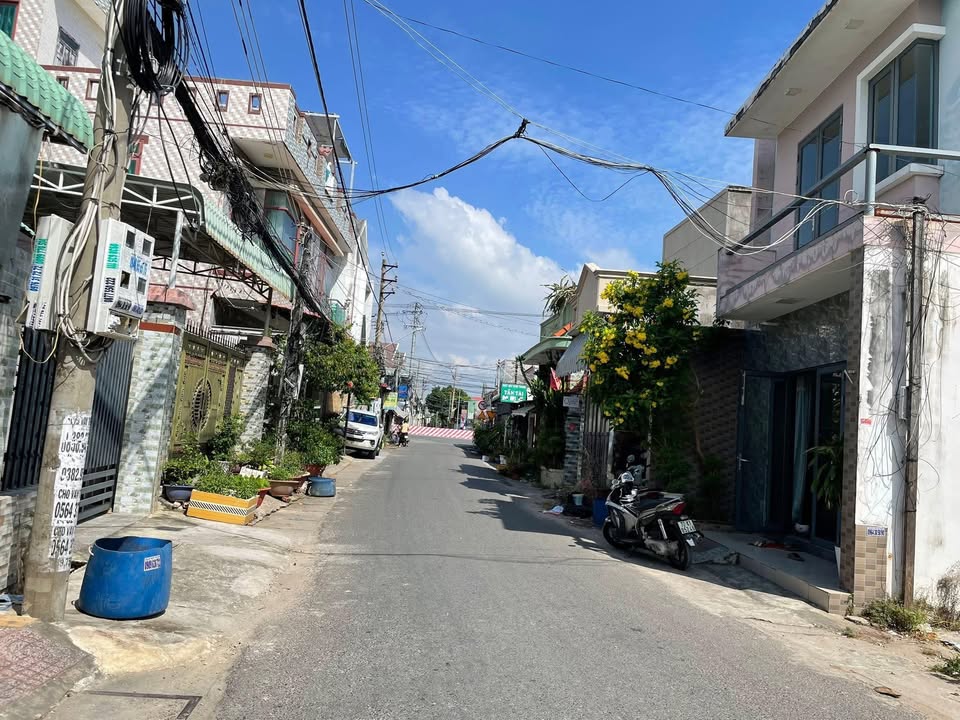 Đất nền Long Hải 120m² giá 3 tỷ - Mặt tiền đường Chữ Y, sổ đỏ chính chủ!