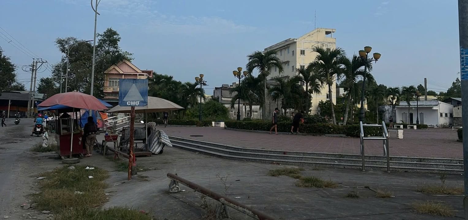 Đất nền Hòa Thuận, Châu Thành, Trà Vinh 80m² giá 350 triệu - Sổ hồng chính chủ, thuận tiện đi lại!